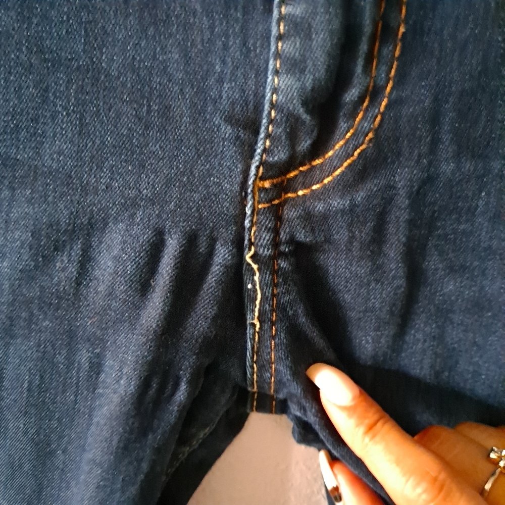 True Religion Casey Low Rise Super Skinny Jeans - Picture 6 of 8